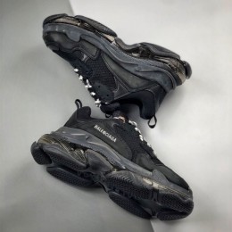 【I8】 Balenciaga Tripe-S