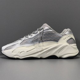 【X】Adidas originals Yeezy 700 v2 