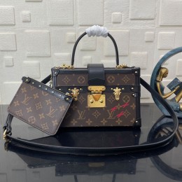 LV Nicolas Ghesquieres