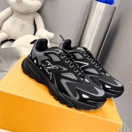 LV Runner Tatic 2022