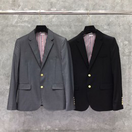 대리석집 THOM BROWNE