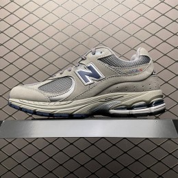 New Balance  M2002MC3