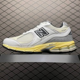 This is neverthat x New Balance  ML2002RT