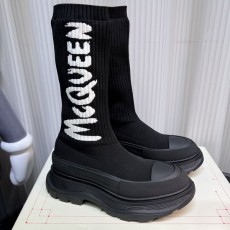 PRADA 2023