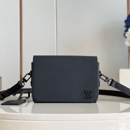 LOUIS VUITTON M82085