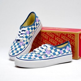 Vans  Authentic