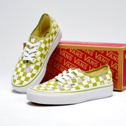 Vans  Authentic