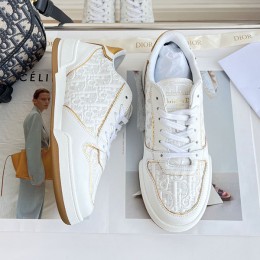 Dior One