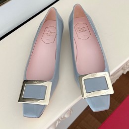 ROGER VIVIER