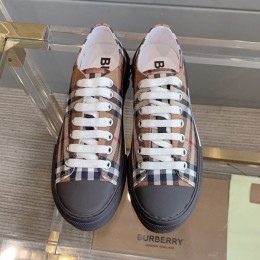 BURBERRY