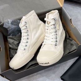 BALENCIAGA 2022