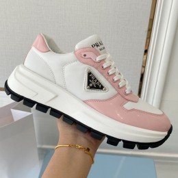 PRADA  2022