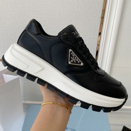PRADA  2022