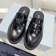 PRADA  2022