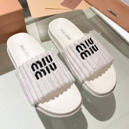 MIUMIU 2022