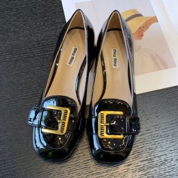 MIUMIU