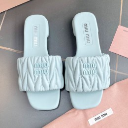 Miumiu2023ss