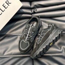Moncler  Lite Runner