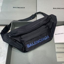 BALENCIAGA