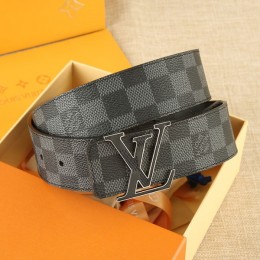 LOUIS VUITTON 40mm