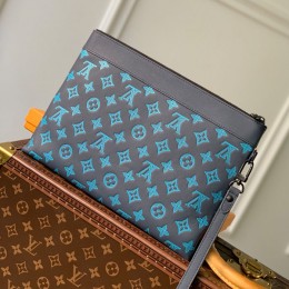 LOUIS VUITTON POCHETTE TO-GO