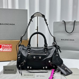 Balenciaga S23