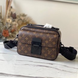 LOUIS VUITTON S Lock
