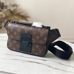 LOUIS VUITTON S Lock Sling