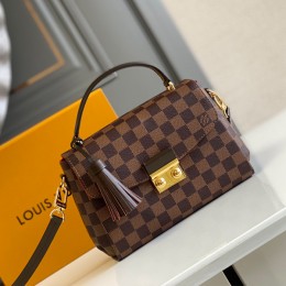 LOUIS VUITTON CROISETTE