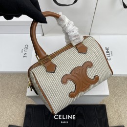 CELINE TRIOMPHE