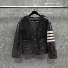 대리석집 THOM BROWNE