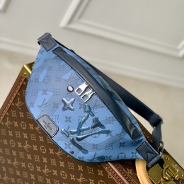 LOUIS VUITTON DISCOVERY