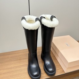 Miumiu2023
