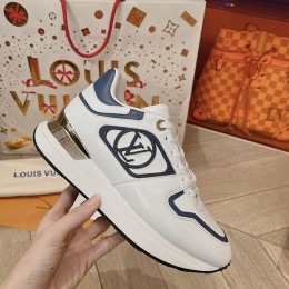 LOUIS VUITTON 2023