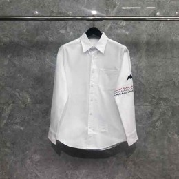 대리석집 THOM BROWNE