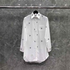 대리석집 THOM BROWNE