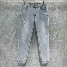 대리석집 THOM BROWNE