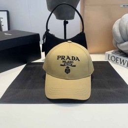 PRADA 4카라