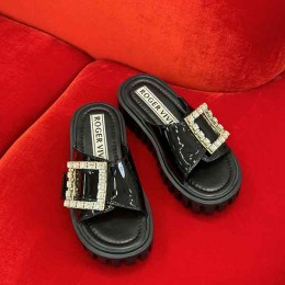 roger vivier ss24 new arrival