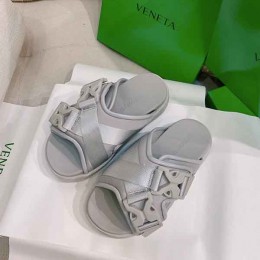 BOTTECA VENETA Snap Slide sandal