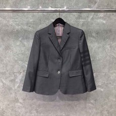 대리석집 THOM BROWNE