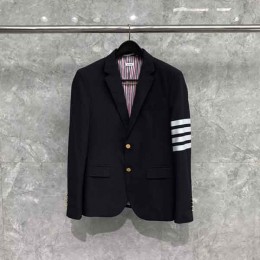 대리석집 THOM BROWNE