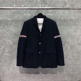 대리석집 THOM BROWNE