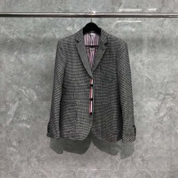 대리석집 THOM BROWNE