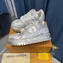 LOUIS VUITTON trainer 2024