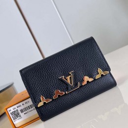 LOUIS VUITTON Capucines