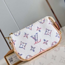 LOUIS VUITTON Mini Pochette Accessoires