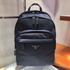 PRADA Saffiano