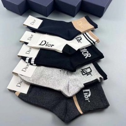 DIOR 5족