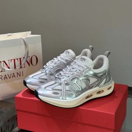 VALENTINO 2024